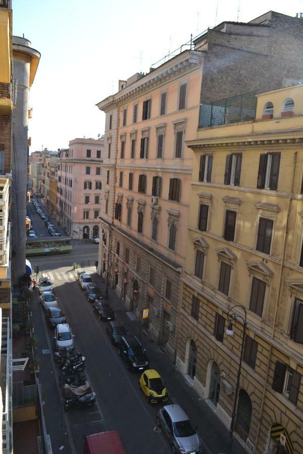 Dixi Bird Guesthouse Guest house Rome