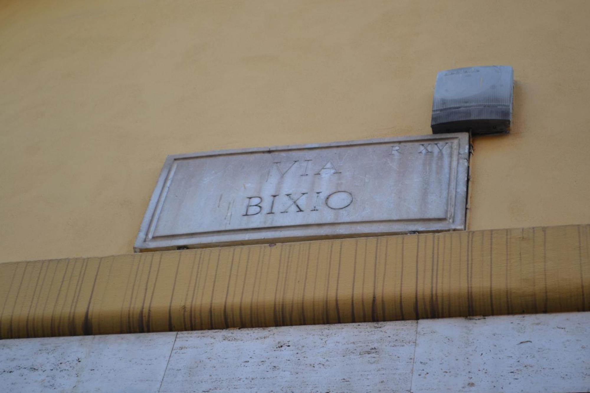 Dixi Bird Guesthouse